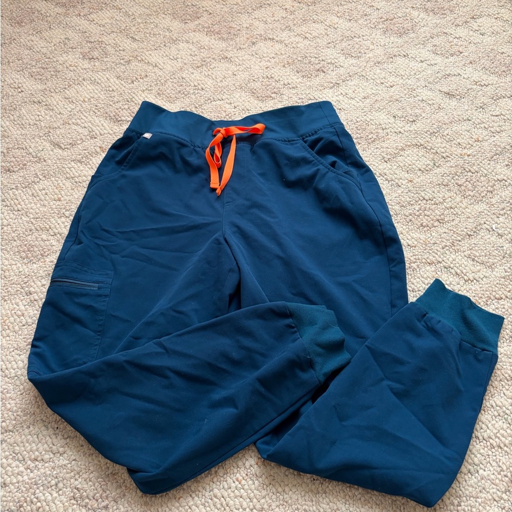 FIGS Zamora Jogger Scrubs